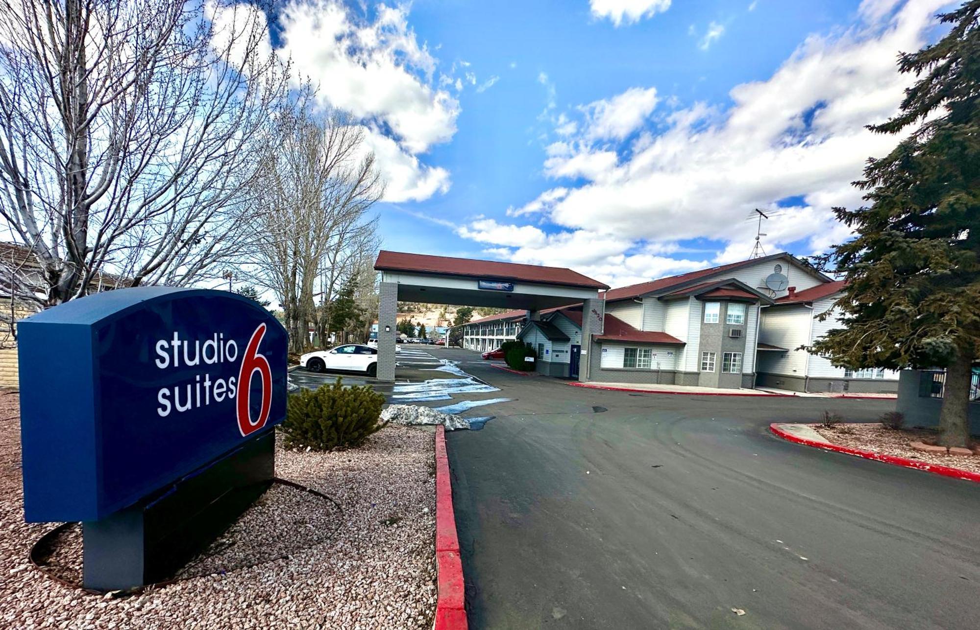 Studio 6 Suites Flagstaff Az Extérieur photo