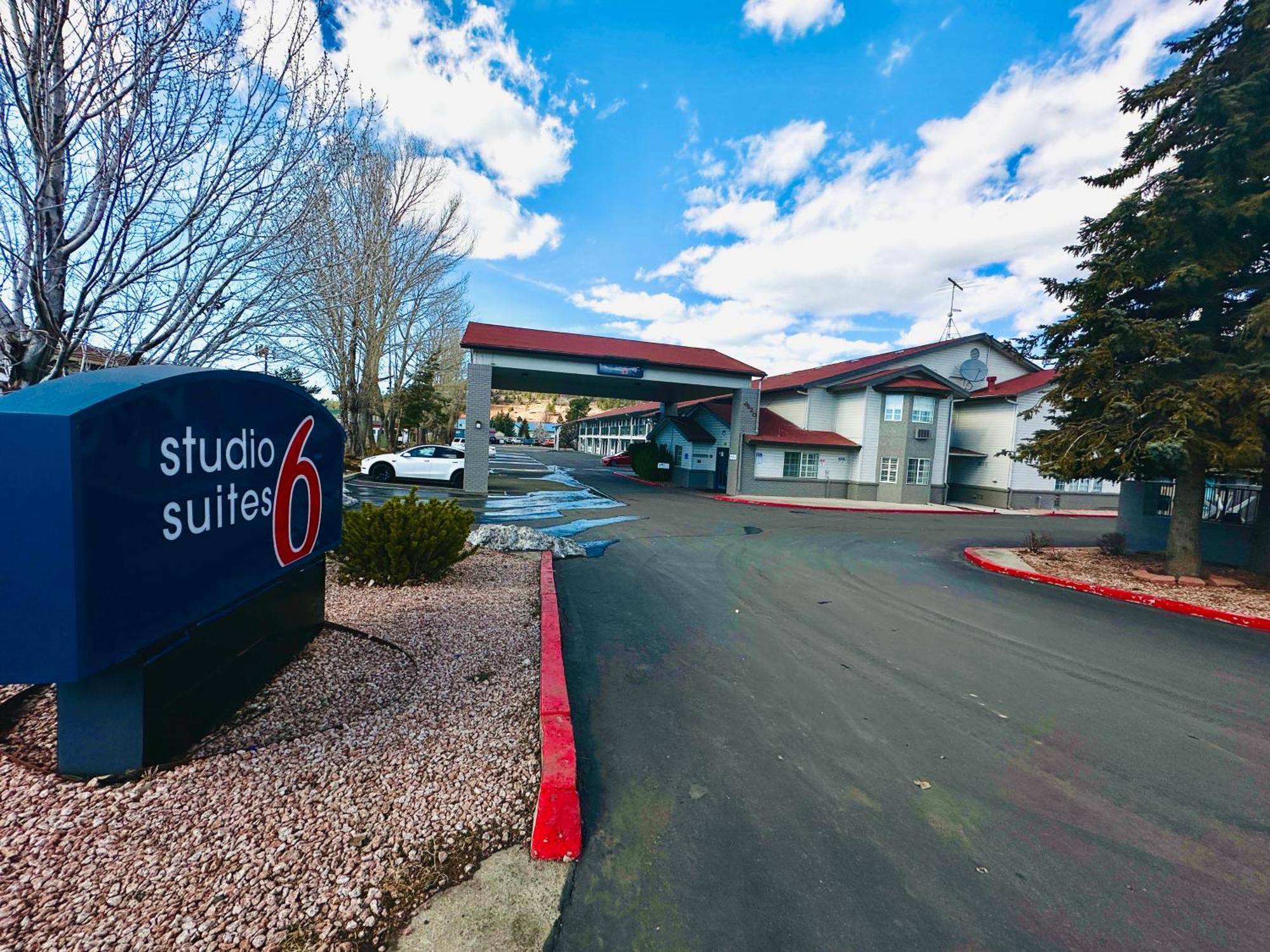 Studio 6 Suites Flagstaff Az Extérieur photo